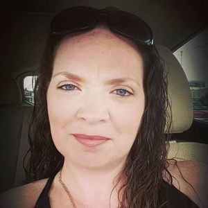 Meet your Posher, Jillian